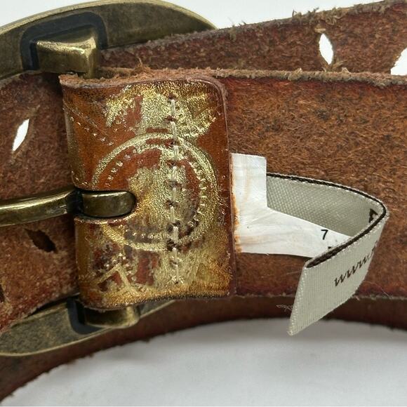 Fossil Distressed Laser Cut Tooled Gold Tone Belt Western Bling Festival Cowgirl - Picture 6 of 11